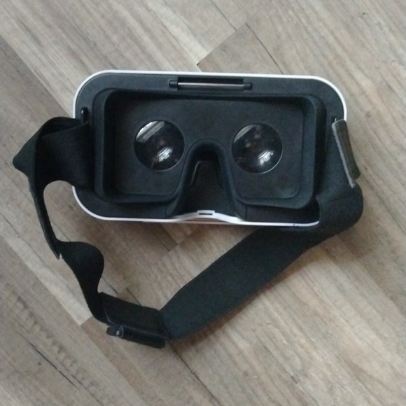 Other - 🎉 Bundle 3 for $15🎉Smart Phone VR Headset